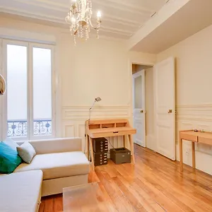  Appartement Le Petit Panthéon Cosy 2 Pièces Au Coeur De